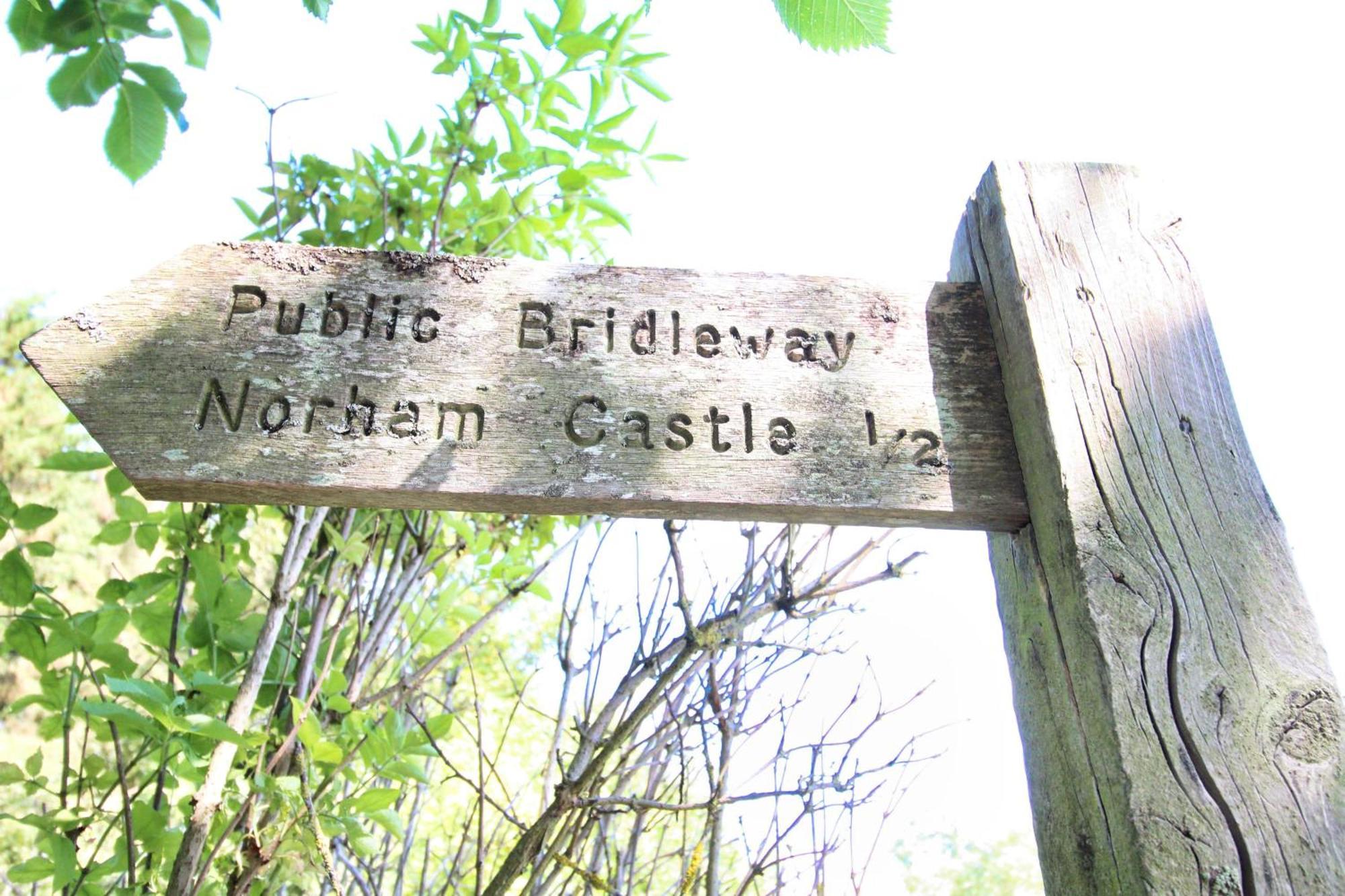 Berwick Upon Tweed - Norham - 3 Bedrooms 2 Bathrooms Cottage - 15 Minutes From Beach - Dog Friendly - Large Balcony - Log Fire - Private Garden - Off Street Parking - Quiet Rural Location - Fast Wifi Экстерьер фото